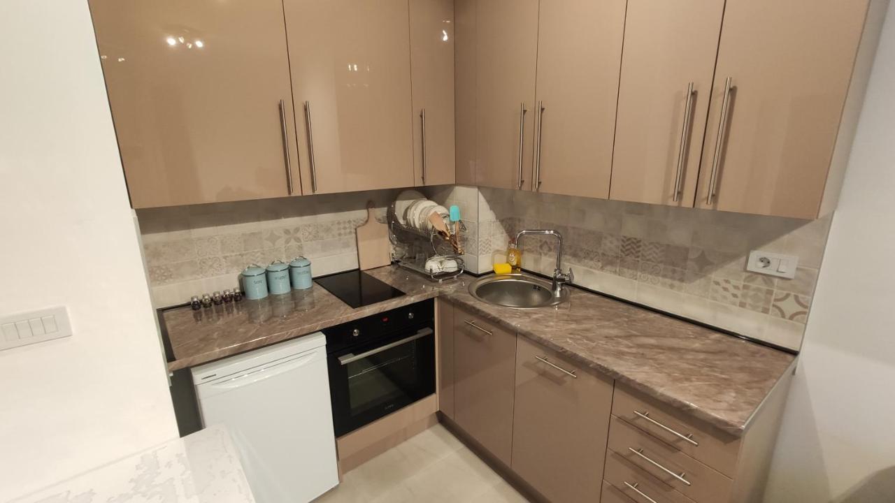 Green Residence Belgrado Esterno foto