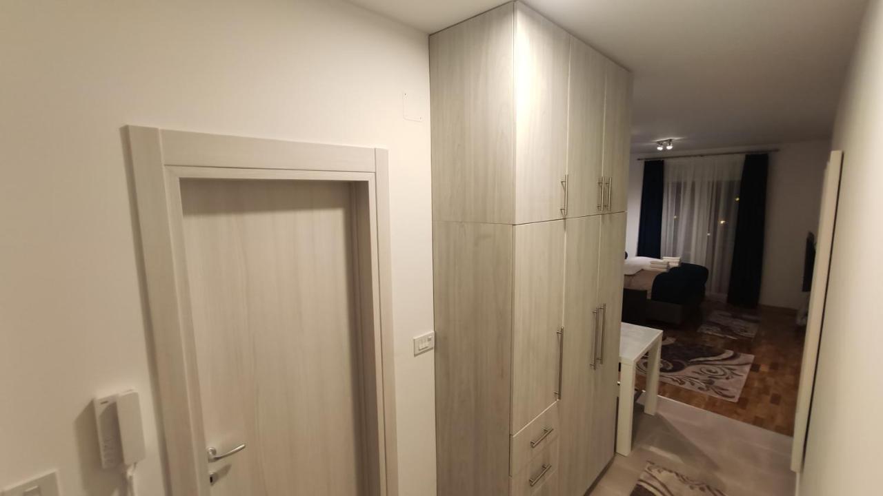 Green Residence Belgrado Esterno foto