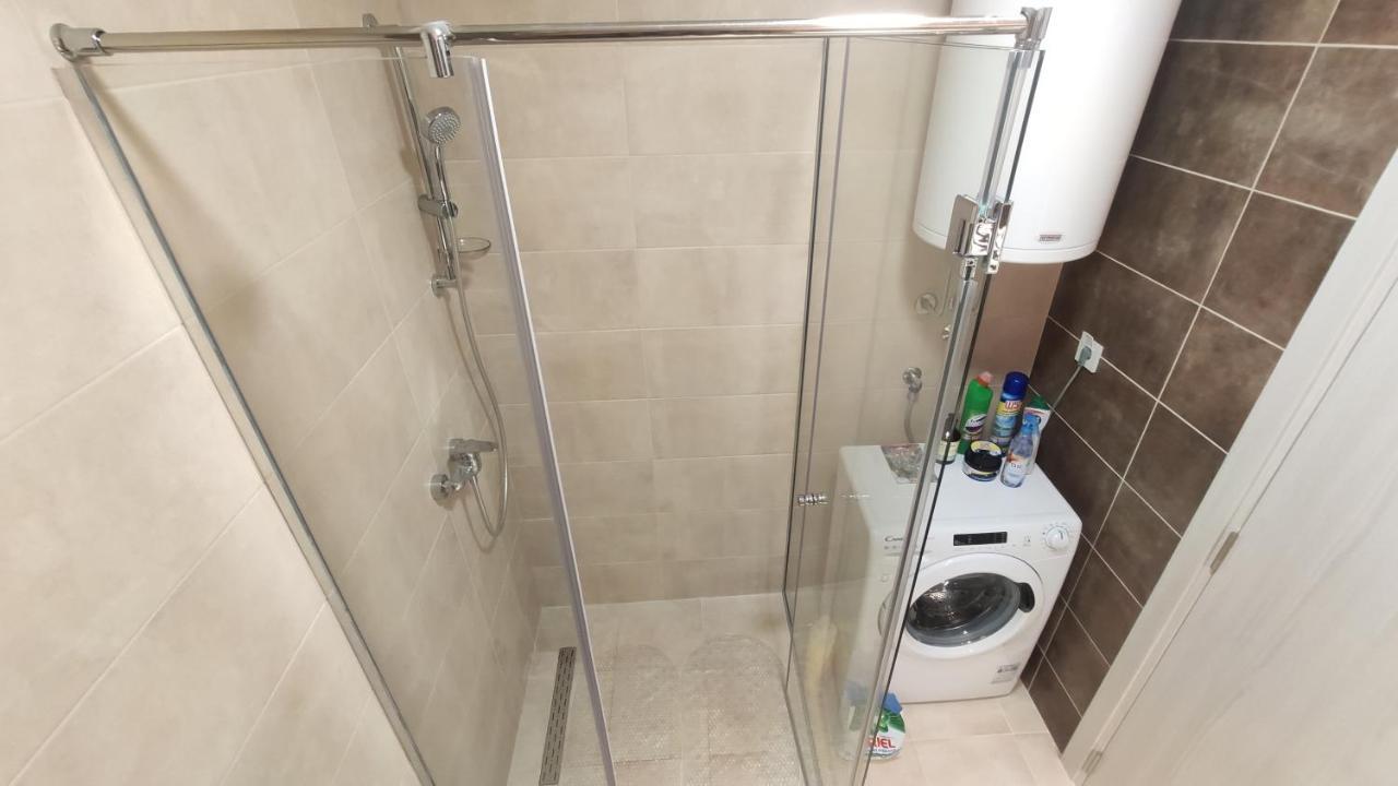 Green Residence Belgrado Esterno foto